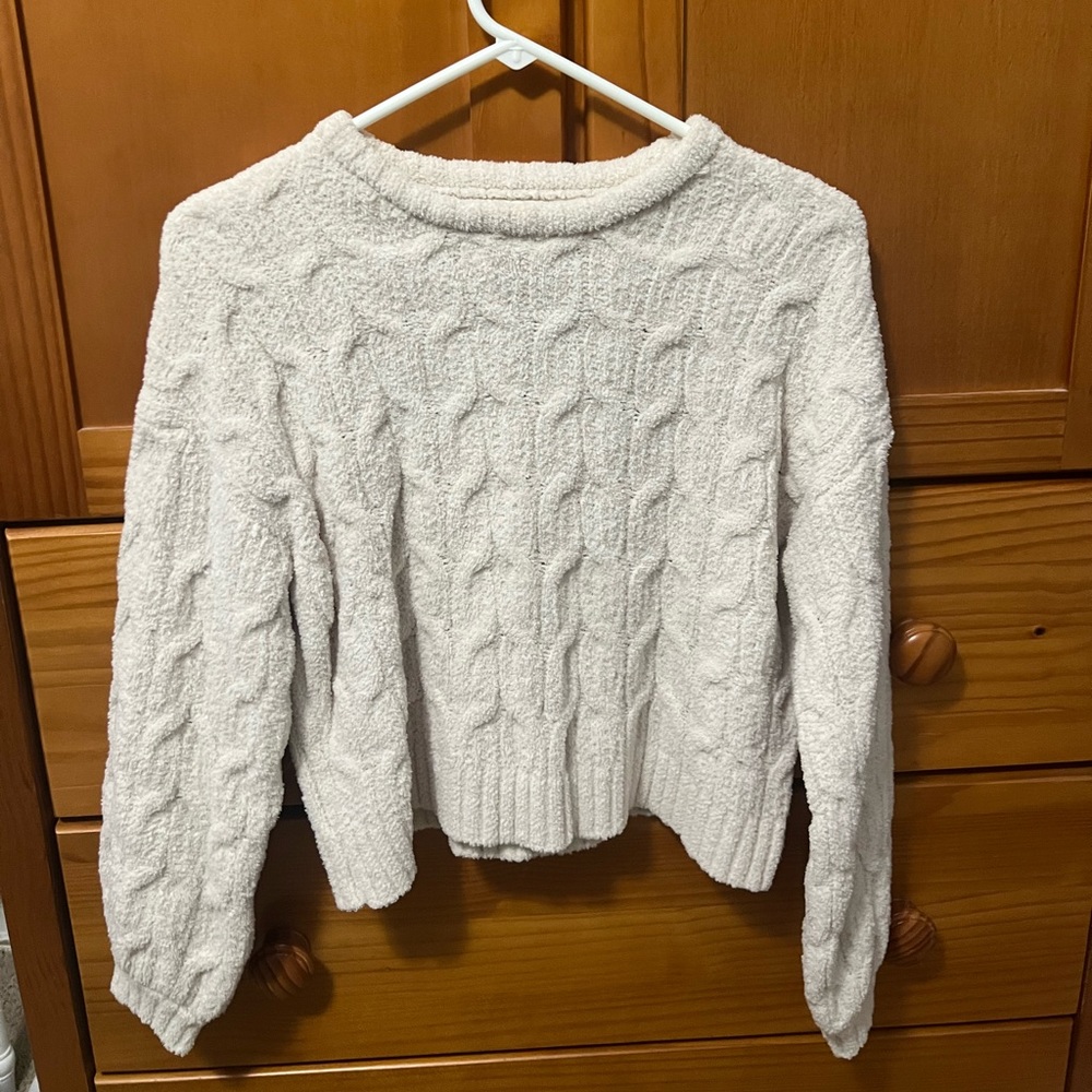 XS beige/white Jessica Simpson sweater